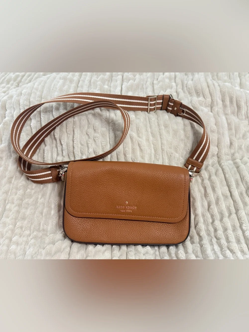 New Kate Spade Tan Pebbled Leather Crossbody with Striped Strap